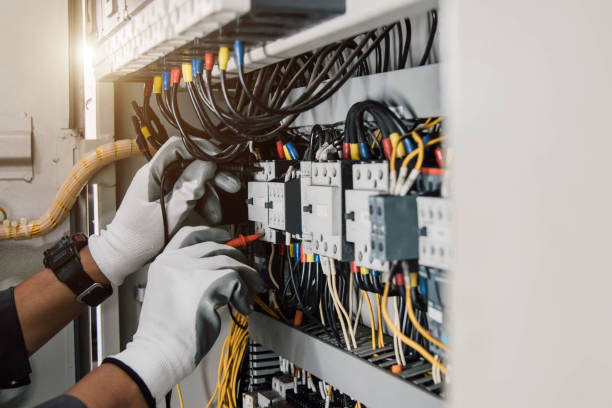 Best Industrial Electrical Services  in Suncoast Estates, FL